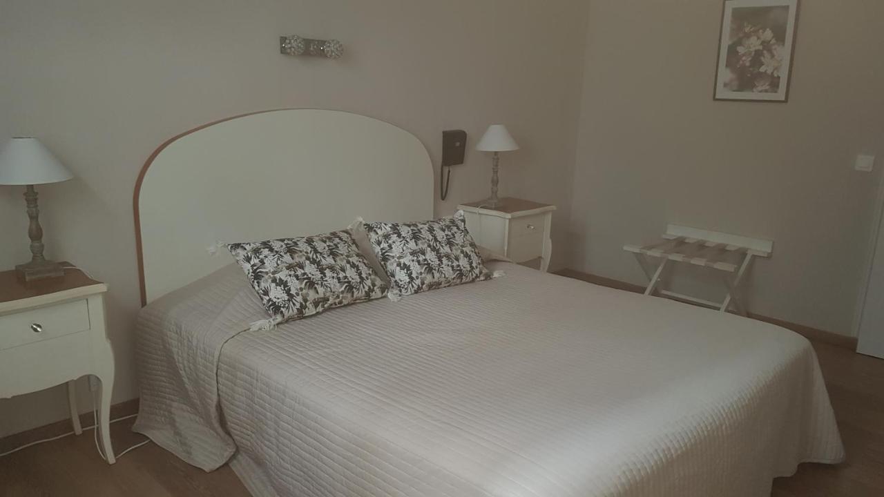 Le Castelet Des Alpilles Otel Saint-Rémy-de-Provence Dış mekan fotoğraf