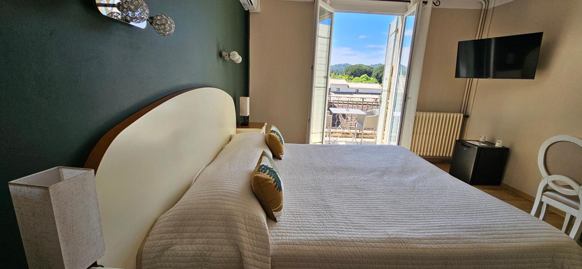 Le Castelet Des Alpilles Otel Saint-Rémy-de-Provence Dış mekan fotoğraf