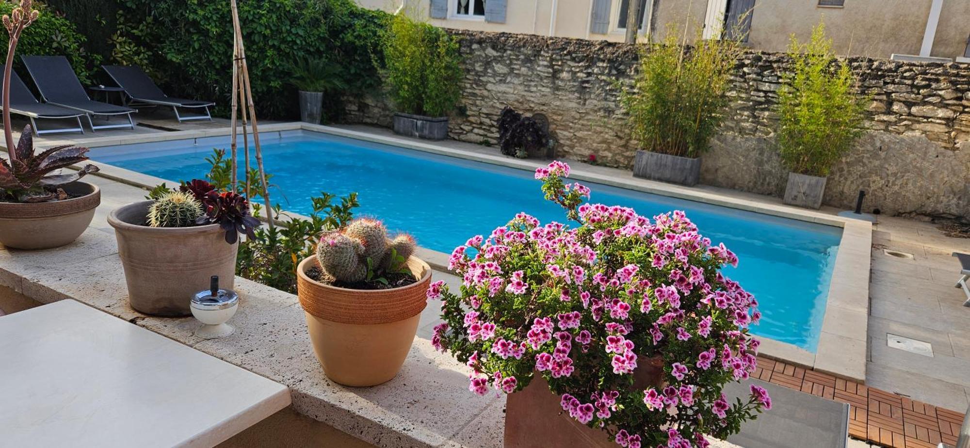 Le Castelet Des Alpilles Otel Saint-Rémy-de-Provence Dış mekan fotoğraf