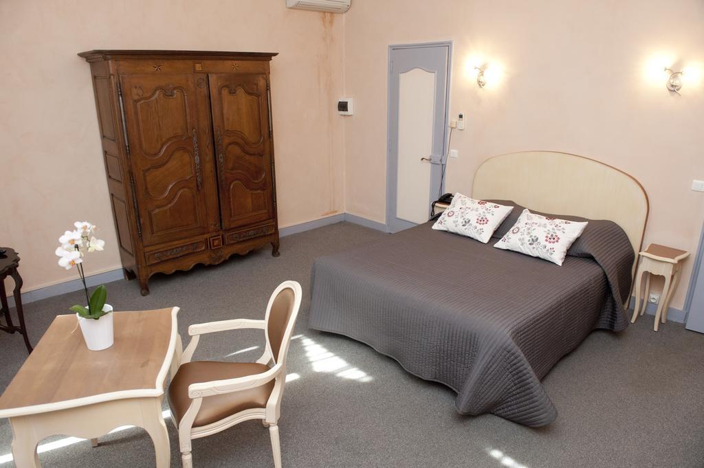 Le Castelet Des Alpilles Otel Saint-Rémy-de-Provence Dış mekan fotoğraf